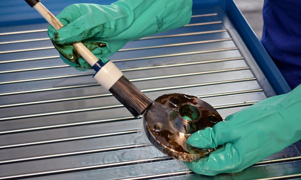 Procédure de lavage avec fontaine de nettoyage à pinceau